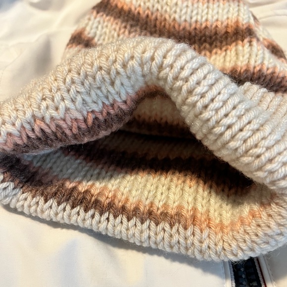 Knitted Beanie - Picture 2 of 4